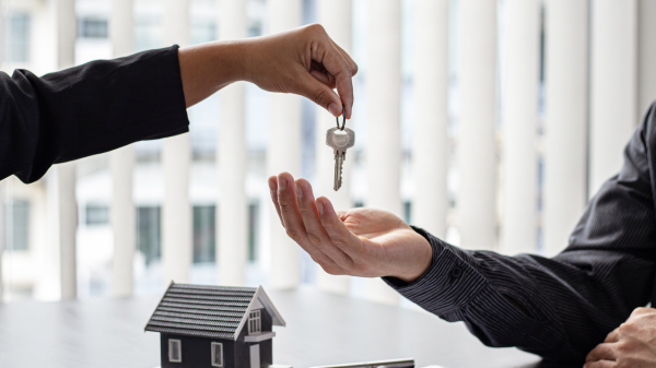 Power of Sale Vs Foreclosure Explained