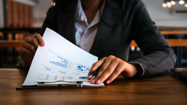4 Warning Signs Your Lender Is Preparing for Power of Sale