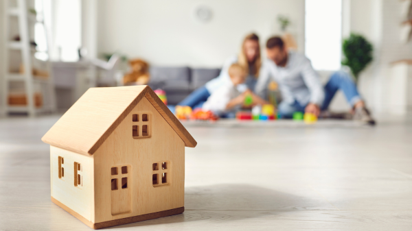 Debt Consolidation vs. Power of Sale: Which Is Less Harmful?